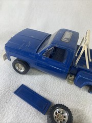 Vintage 1978 Revell Ice Patrol California Pickup Model Kit H-1384 (parts)