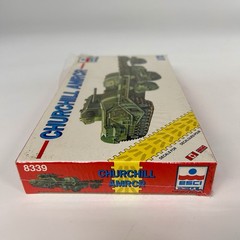 ESCI Ertl 1/72 Churchill AMRCR Tank Model Kit 8339 Made in Italy SEALED Vintage