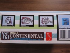 AMT 1/25 ’65 LINCOLN CONTINENTAL (3 in 1 Convertible Customizing Kit) (38402)