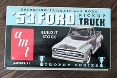 AMT Trophy Series 3 In 1 1953 Ford Pickup Model Kit
