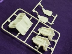 2021 Dodge Charger HELLCAT FRONT & REAR SEATS for 1:25 AMT Model Kit