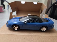 AMT ERTL 1994 Chevrolet Camaro Z28 Blue Brand New In Box