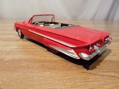SMP 1961 CHEVY IMPALA CONVERTIBLE MODEL CAR VINTAGE AMT MPC