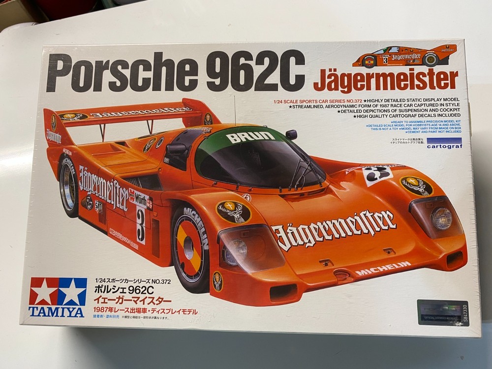 Tamiya 1/24 Jagermeister Porsche 962C GTP