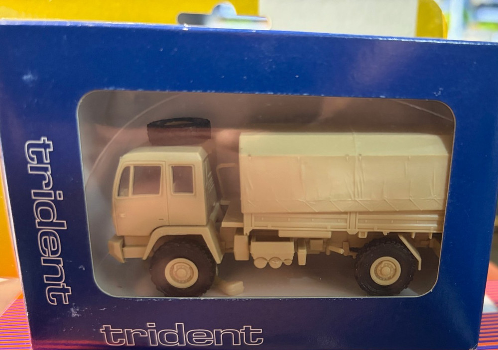 Roco mintanksUS Five ton truck LMTV Lima35 1/87