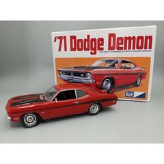 MPC 1971 Dodge Demon 1/25 MPC997 Plastics Car/Truck 1/24 1/25