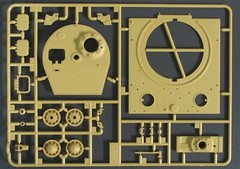 ACADEMY 1/35 Scale German Tiger-1 Late Ver. – Parts Tree Q from Kit No. 13314