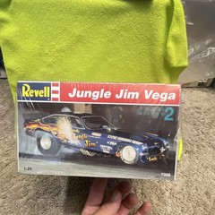 Revell Jungle Jim Vega 1:25 Plastic Model Kit Skill 2 Age 10+ MPN 7356