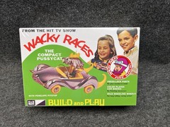 THE COMPACT PUSSYCAT w/ Penelope Pitstop / WACKY RACES TV SHOW MPC Model Kit