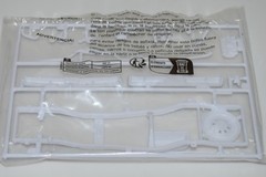 REVELL 1979 JEEP J-10 PICKUP 14568 ⭐PARTS⭐ CHASSIS +BUMPERS+MORE 1:25