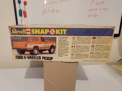 * Vintage* 1:25 Revell Super Snap Ford 6-Wheeler Pickup (Empty) Model Box Top