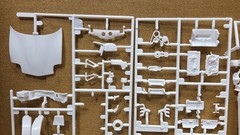 1998 CORVETTE ROADSTER 1/25 Scale REVELL Monogram Model Kit PARTS MISSING