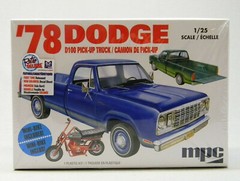 MPC ’78 DODGE D100 PLASTIC MODEL PICK-UP TRUCK KIT 1/25 SCALE skill 2 MPC901 NEW