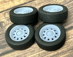 1/24 Scale: 17-inch “Police Cruiser” model car wheels/tires. Resin; 3D Print