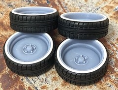 Resin 22 In. Smoothie Wheels, W/One In. Whitewalls,1/24 1/25 Scale