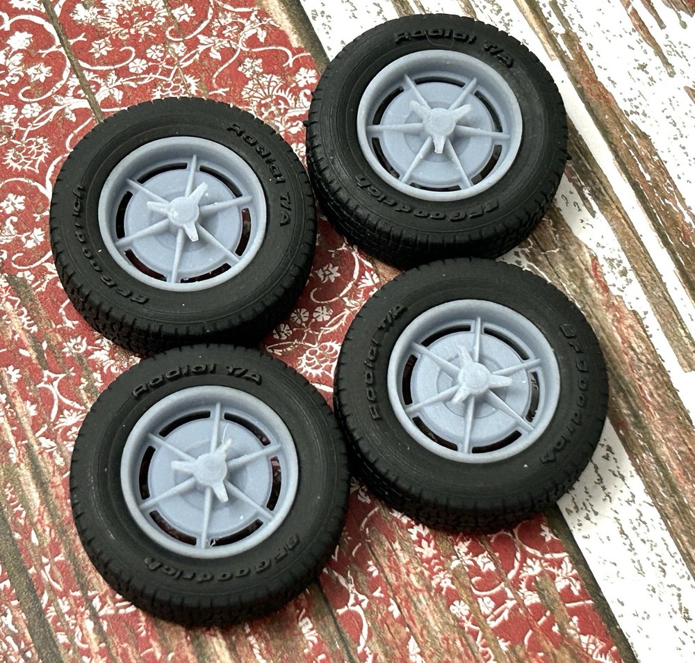 1/24 Scale: 15-inch “1963 Corvette 6-Spoke” Resin model car wheels/tires