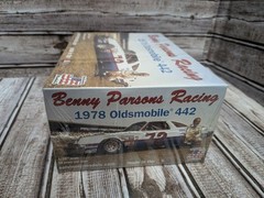Salvinos Jr Benny Parsons 1978 Oldsmobile Olds 442 NASCAR Stock Car Model Kit