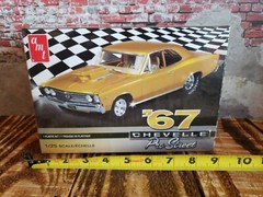 AMT 1/25 1967 Chevy Chevelle Pro Street Model Kit – Gold (AMT876) New Factory