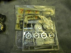 1/30 SCALE VINTAGE PARAMOUNT HOBBIES 1967 CAMARO SS350 MOTORIZED MODEL KIT-RARE