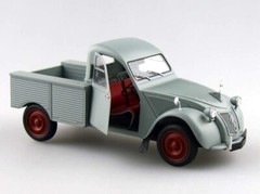 Rare kit EBBRO 1/20 Model Kit Citroen 2CV Pickup from Japan 1470