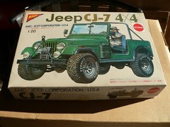 NICHIMO AMC JEEP CJ7 4X4 MOTORIZED MODEL KIT COMPLETE IN ORIGINAL BOX