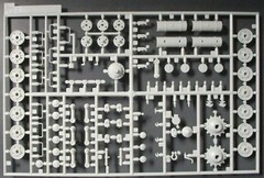 Dragon 1/35 Scale JSU-122 Tank – Parts Tree B from Kit No. 6013