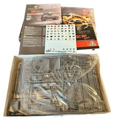 TAM35346 1:35 Tamiya M4A3E8 Sherman “Easy Eight” European Theater 4906-open Box
