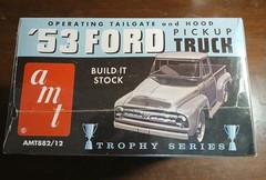 New AMT 1953 Ford Pickup Truck 3 in 1 Trophy Series 1:25 Model Kit #682/12
