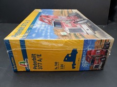 Peterbilt ROAD REBEL 377 A/E Semi Truck Italeri 1:24 Model Kit # 740 Open Bx