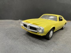 C3 MPC 1973 Pontiac Firebird Promo vintage model 1/25 McM