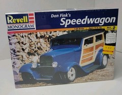 Dan Fink’s Speedwagon Revell Monogram 1/25 scale model #85-7606 Factory Sealed