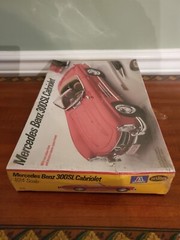 TESTORS ITALERI MERCEDES BENZ 300SL CABRIOLET 1:24 SCALE MODEL KIT- SEALED BOX