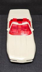 AMT Ertl America Corvette Convertible Artic White #8923 C4 Dealer Promo Car