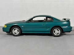 1/24 Scale 1994 Ford Mustang GT Model Car Kit GREEN Nicely Built 1/25 SN95 Fox
