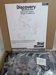 Discovery #Mindblown Model Engine Kit W/ Moving Motor Parts LED, New Open Box
