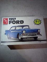 A10A 1957 Ford ERTL 1/25 Model Kit #6584 3 in 1 Missing Decals