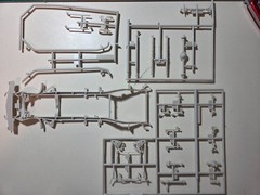 HIGHLY DETAILED CHASSIS,FRAME,SUSPENSION,EXHAUST MOBIUS 300B 1956 CHRYSLER 300B