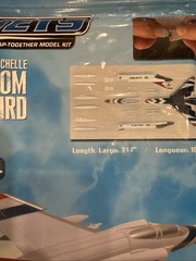 REVELL SNAPJETS MODEL KIT F-4 PHANTOM THUNDERBIRD PLANE 1:100th SCALE 85-1452