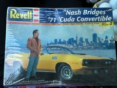 Revell Nash Bridges ’71 Cuda Convertible 1:24 Model Kit 85-2381,Sealed (B207)