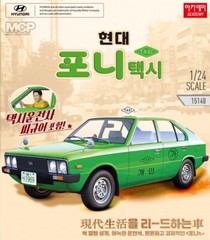 Academy 1/24 Korea First Model Car Hyundai Pony TAXI version Model Kit #15140