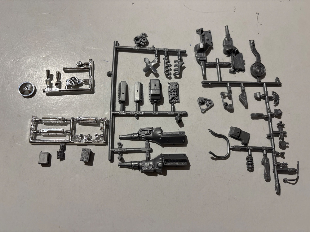 Model Car Parts – MPC 1979 Mustang Indy Pace Car Engine Parts ONLY 1/25 kitbash
