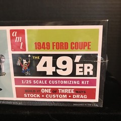 AMT 1358/12 1949 FORD COUPE MODEL KIT-BUILD IT 1 of 3 WAYS-NIB-1/25 SCALE