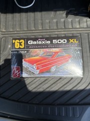 AMT Ertl Classics 1/25 1966 Ford Galaxie 500 Model Car Kit 31546 NEW SEALED