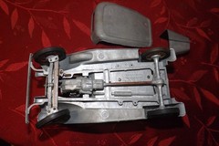 HUBLEY FORD 4 DOOR SEDAN 2 METAL MODEL KITS HOT ROD PARTS REPAIR 1:20 JUNKYARD