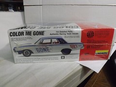 Lindberg Color Me Gone 1964 Dodge 330 Super Stock 1/25 Scale