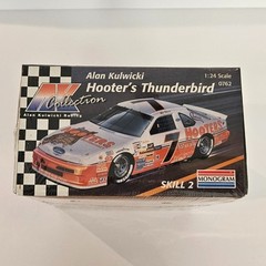 1995 Monogram #7 Alan Kulwicki Hooter’s Thunderbird 1 of 5000 1:24 Model Kit NEW