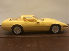 1992 Chevrolet Corvette ZR1 Dealer Promo Car YELLOW 1:25 AMT / ERTL