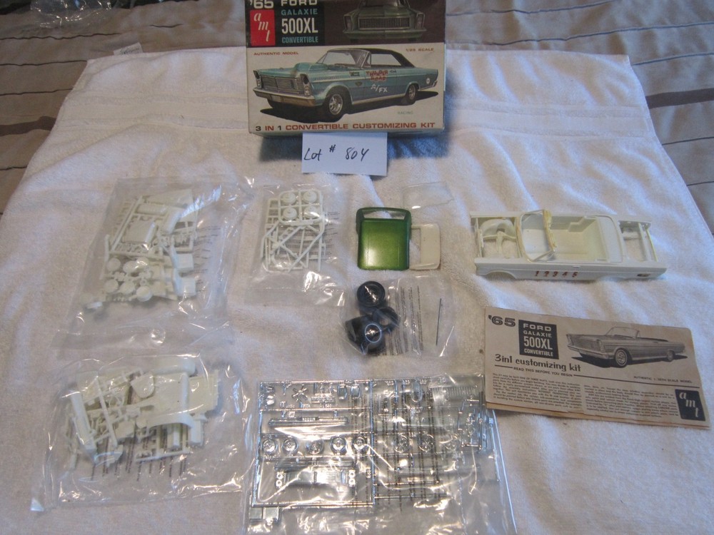 AMT FORD GALAXIE 500 XL CONVERTABLE LOT #804