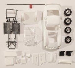 Gunze G-513 1:24 Ferrari 250 GTO 1962 High-Tech with Extras