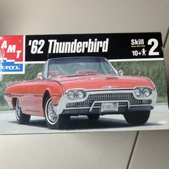 AMT 1962 Ford Thunderbird No.30081 1/25th Scale Sealed – NIB